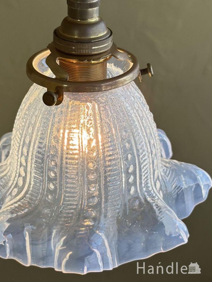 アンティークのガラスシェード