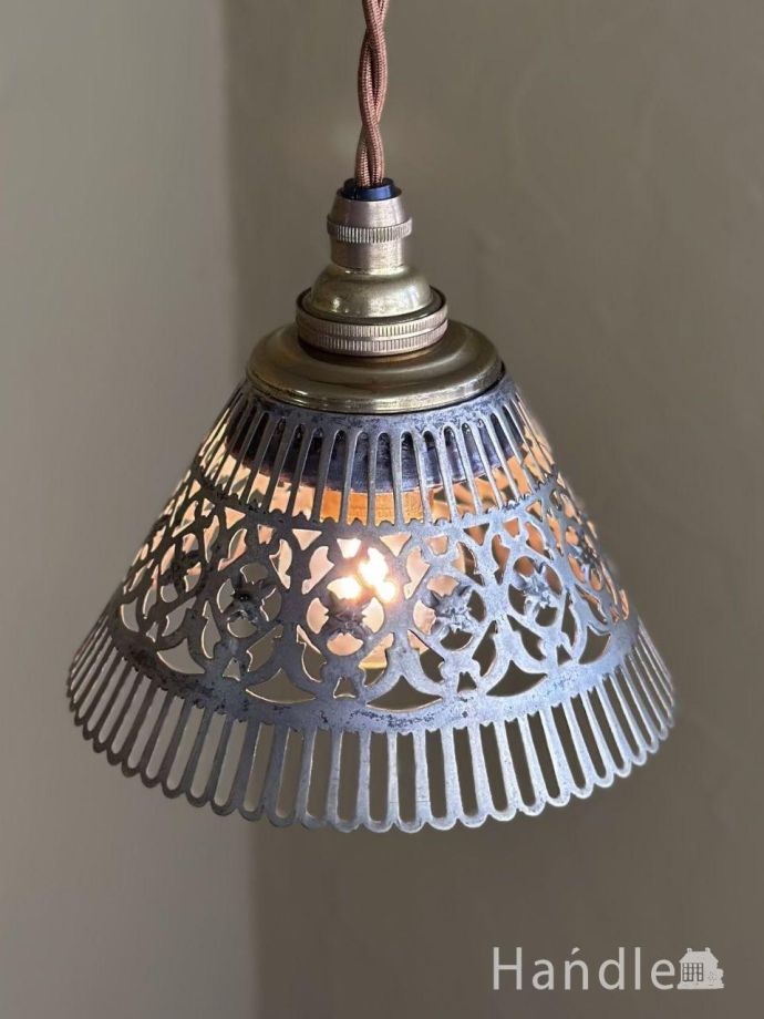 取り付け金具は日本仕様