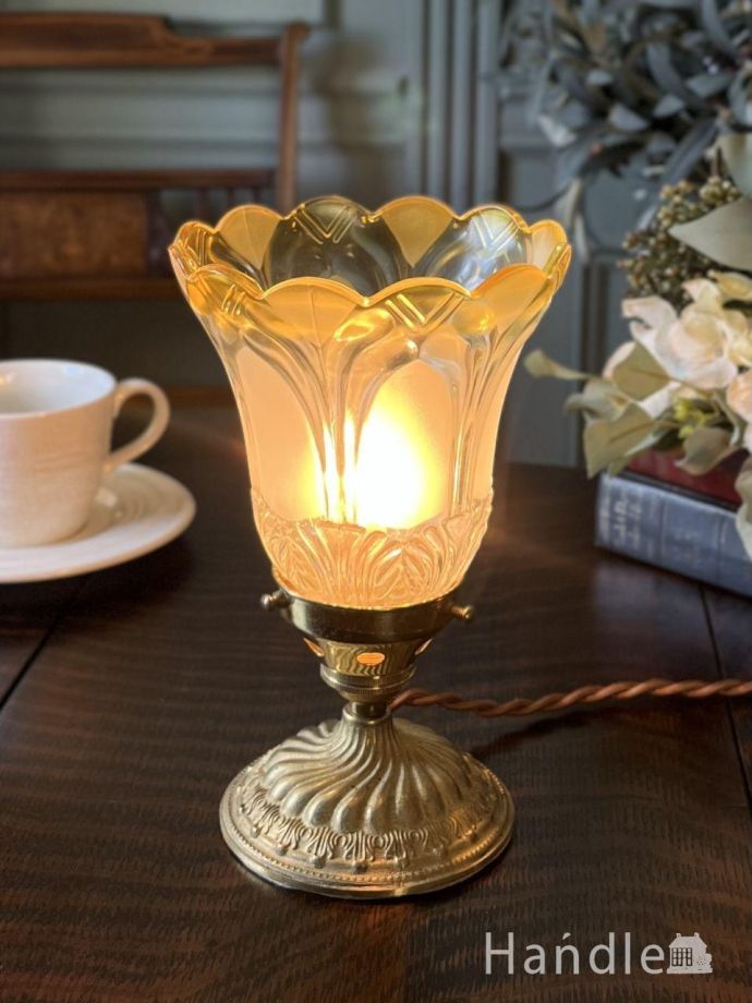 アンティークの照明、テーブルランプ