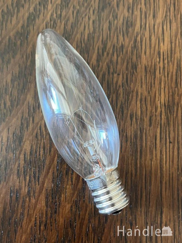 テーブルランプの電球