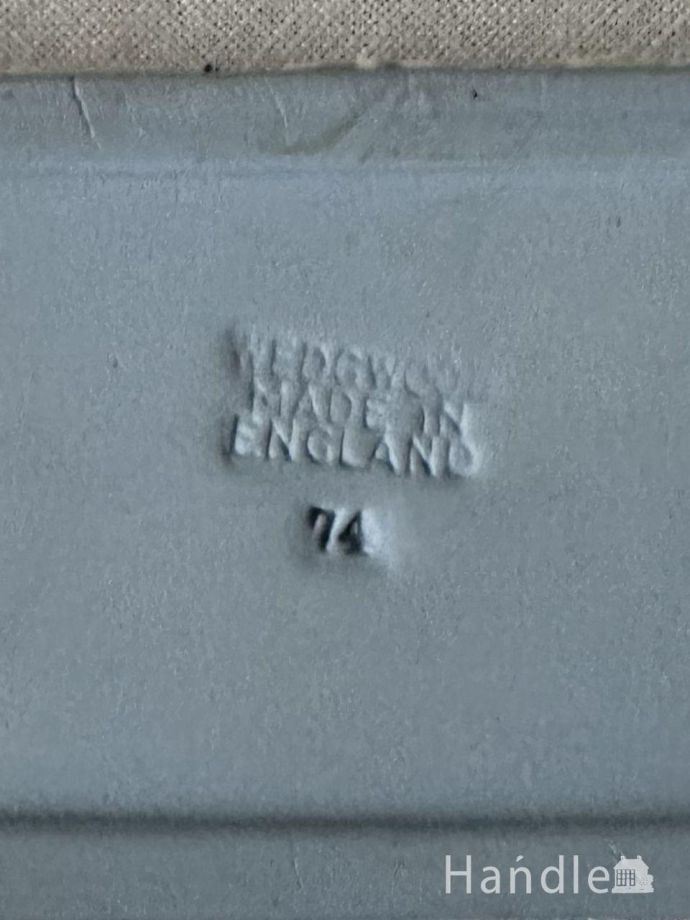 陶磁器のボックスのバックスタンプ