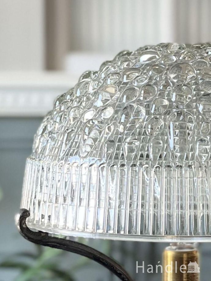 テーブルランプのシェード