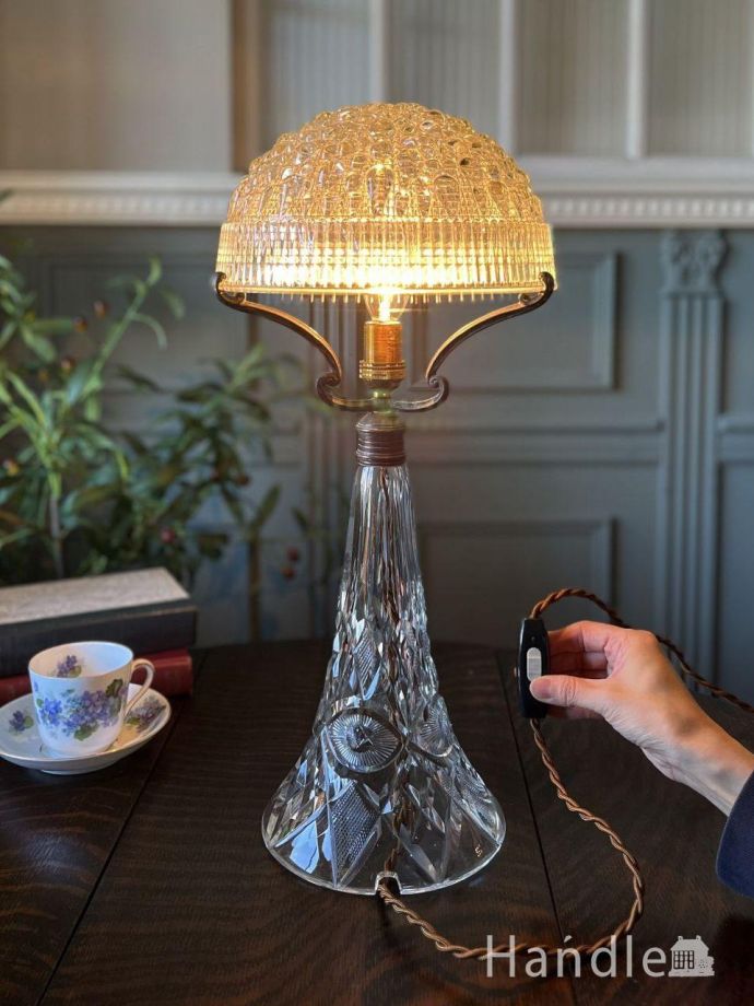 テーブルランプのスイッチ