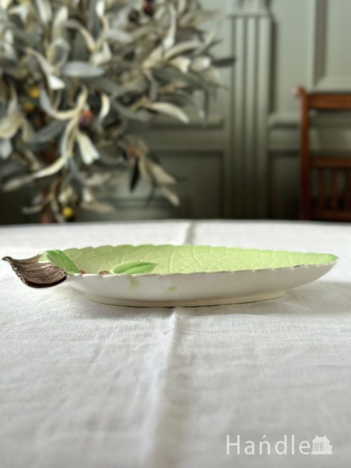 英国アンティークのおしゃれな食器