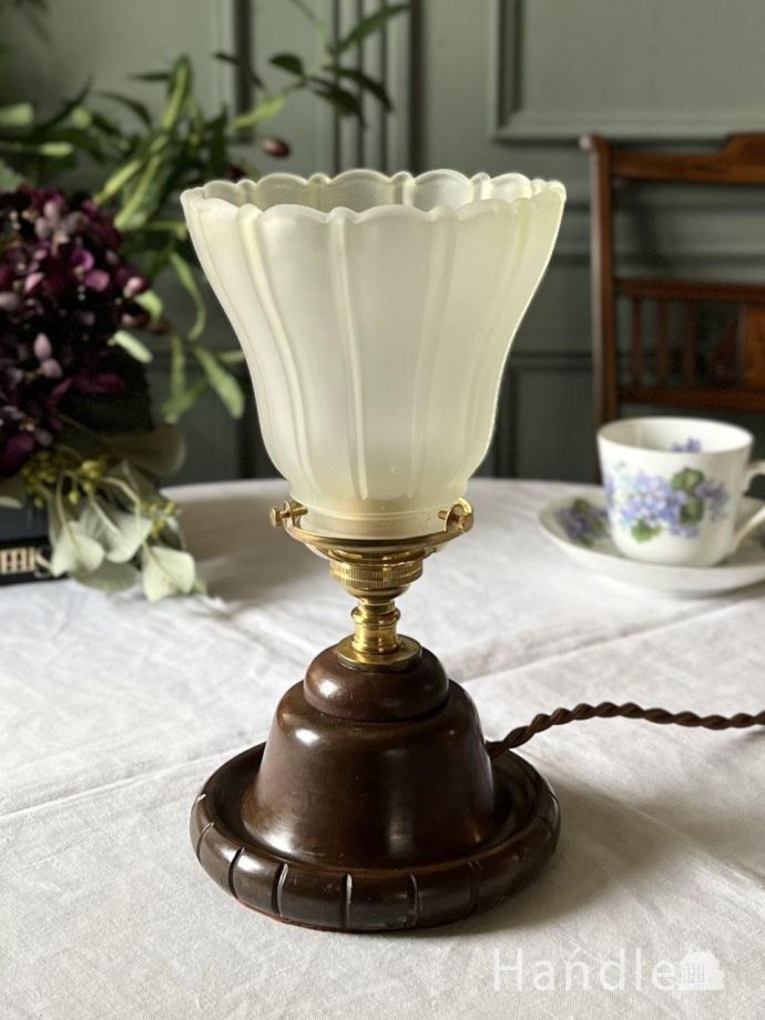 アンティークの照明、テーブルランプ