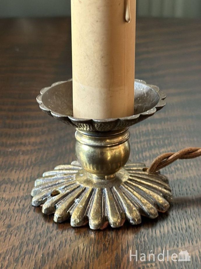 テーブルランプの装飾