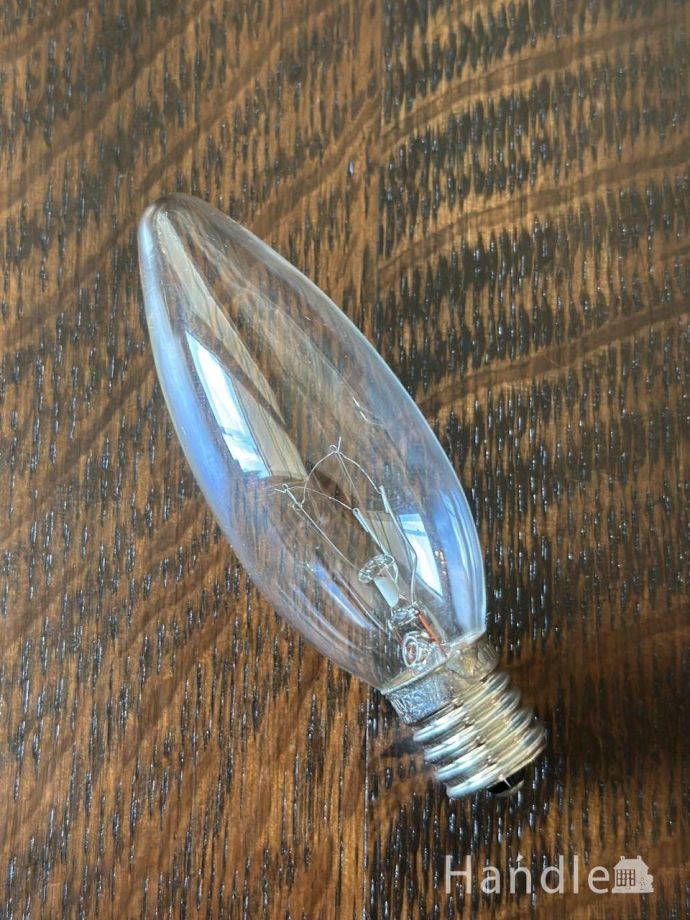 テーブルランプの電球