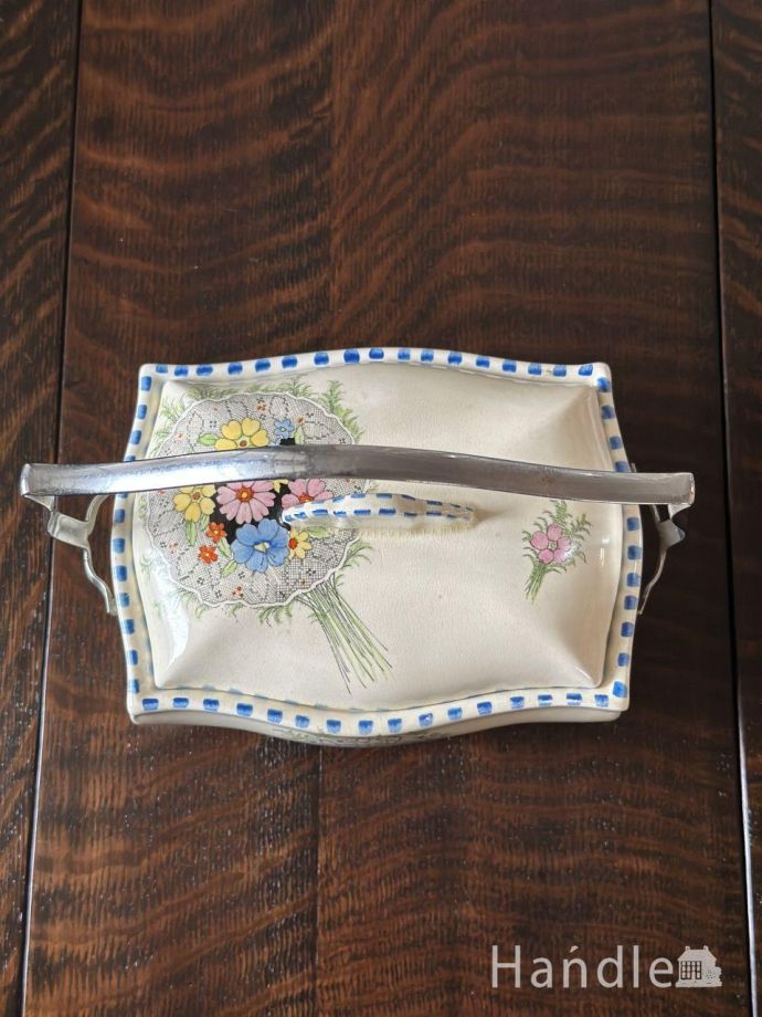 アンティークの食器