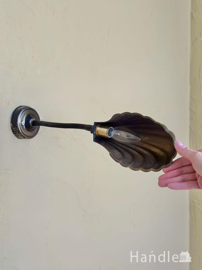 アンティークの壁付け照明