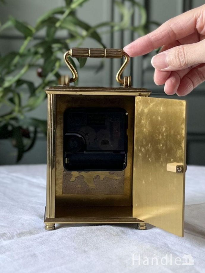 アンティーク時計の裏側