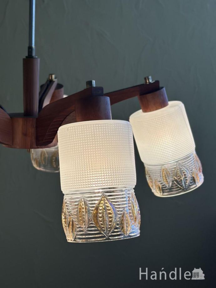 アンティークのシャンデリア