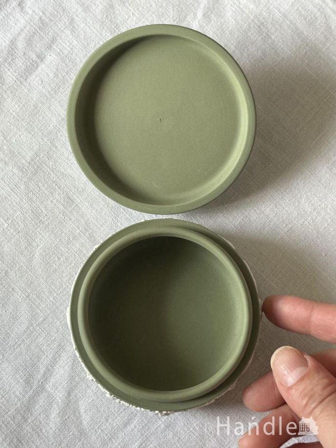 アンティークのトリンケットボックス