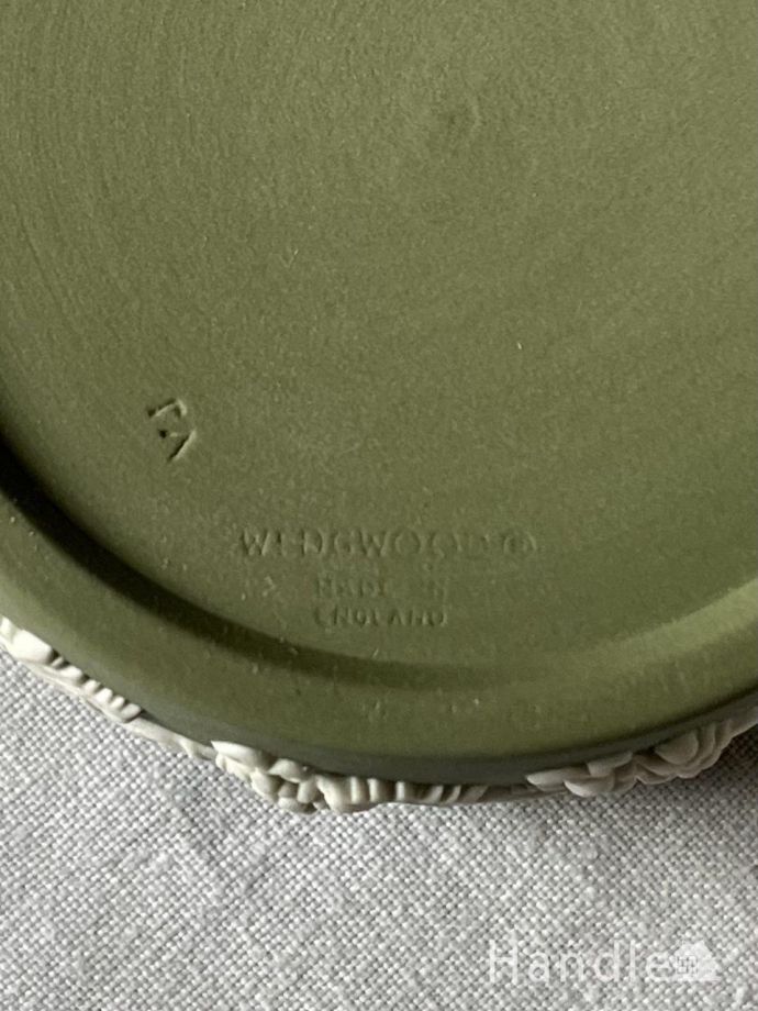 陶磁器のボックスのバックスタンプ