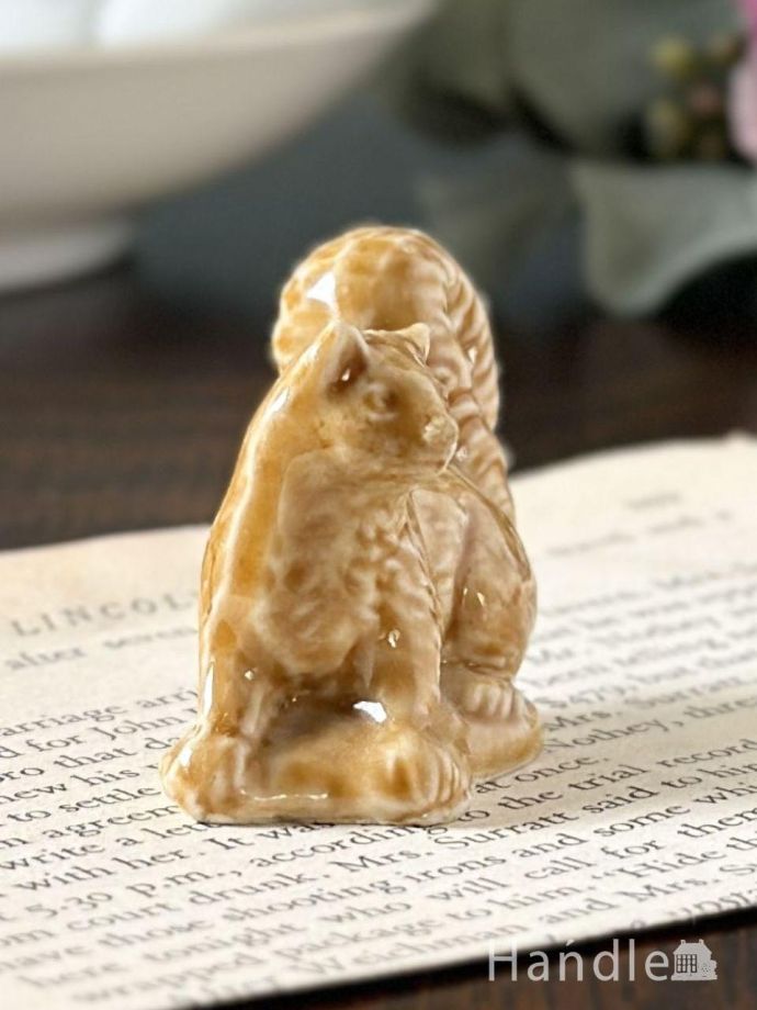 アンティークの置物