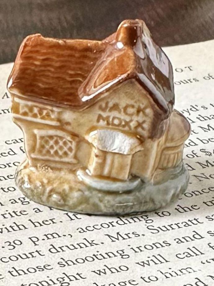 「JACK BUILT MDXX」 モチーフ