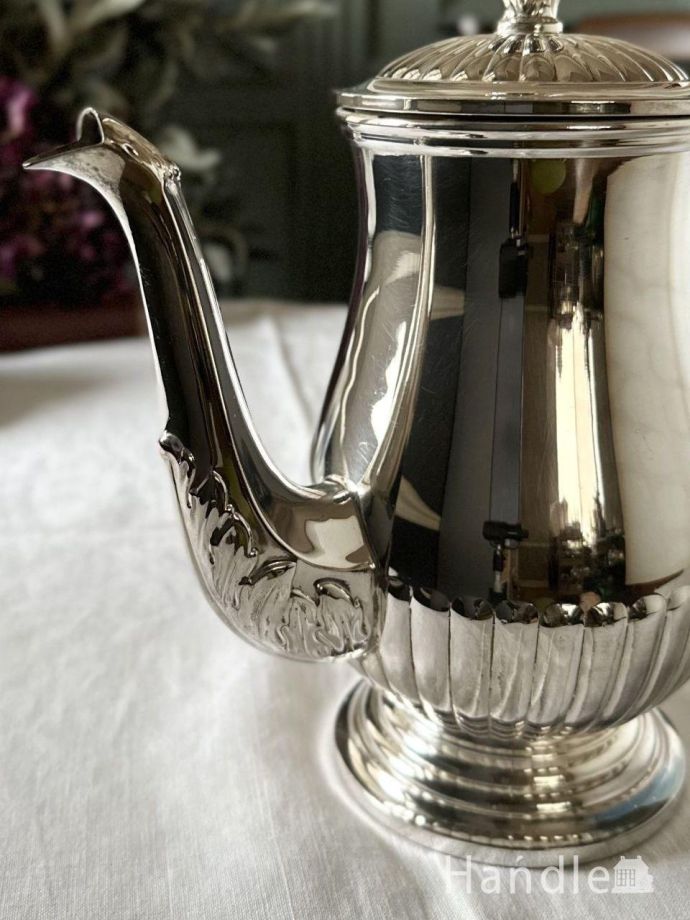 イギリスから届いた5点のティーセット、アンティークシルバープレート