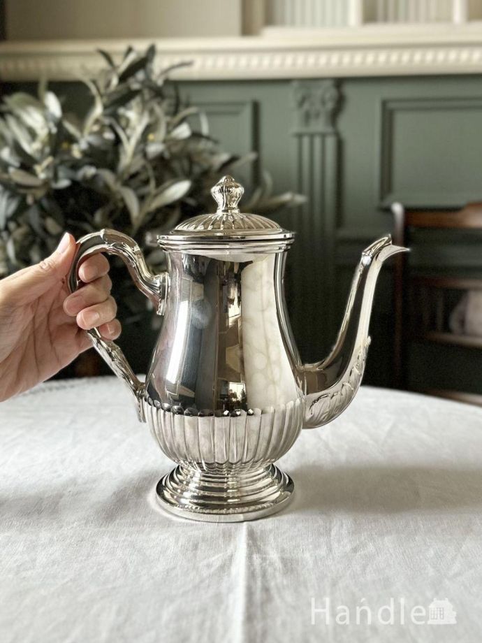 イギリスから届いた5点のティーセット、アンティークシルバープレート