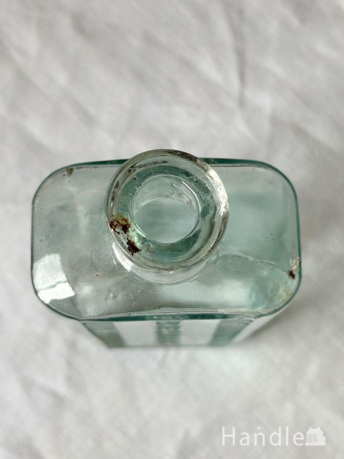 おしゃれなアンティークガラス雑貨