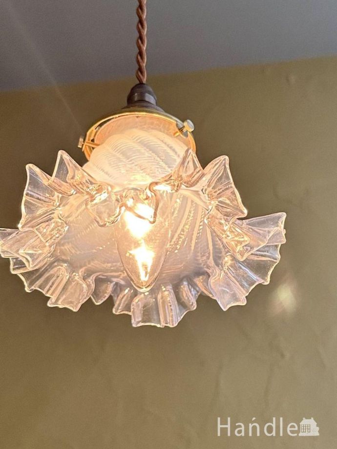 アンティーク照明の美しい灯り