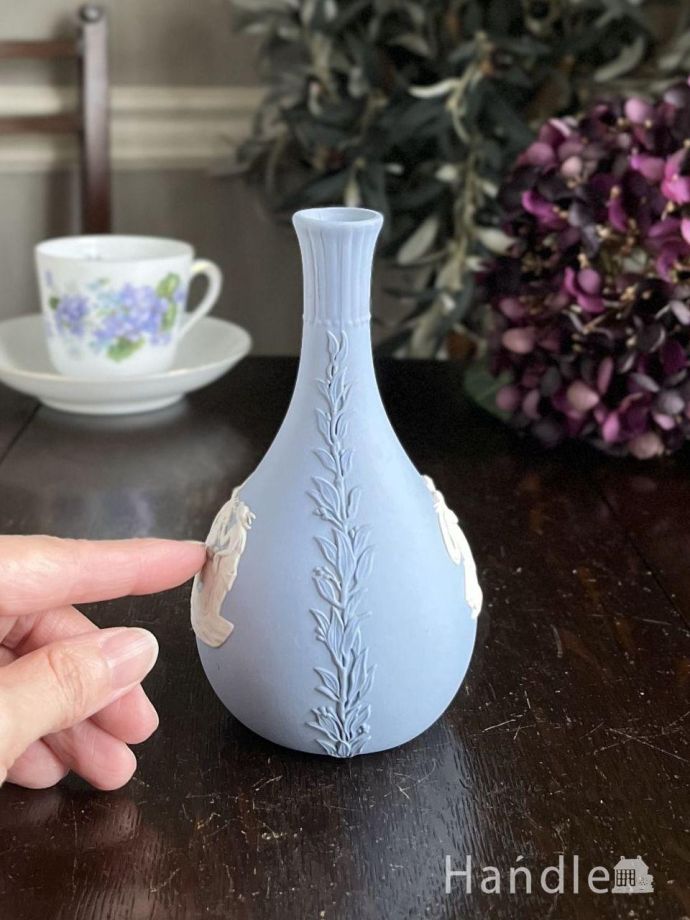 陶磁器のフラワーベース