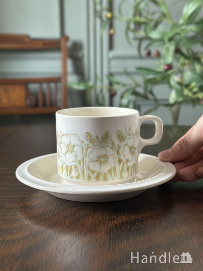 アンティークのカップ＆ソーサー