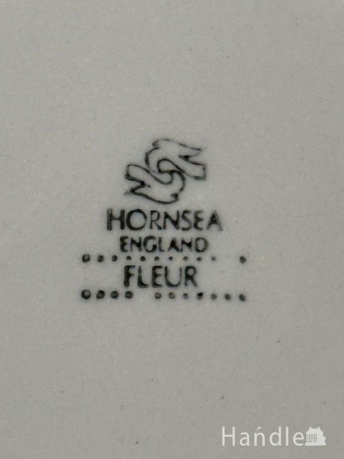 カップ＆ソーサーのバックスタンプ