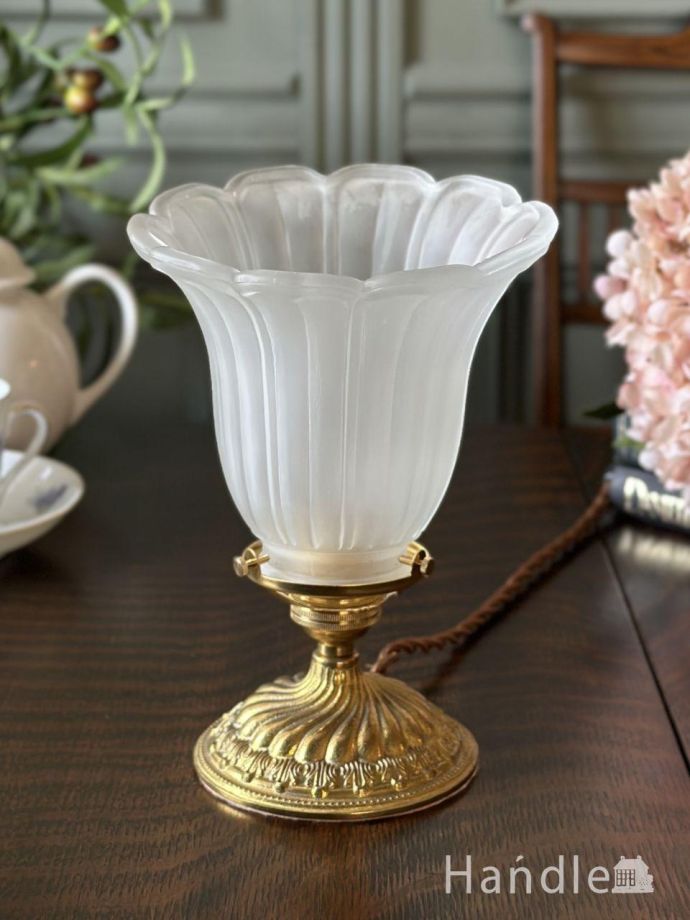 アンティークの照明、テーブルランプ