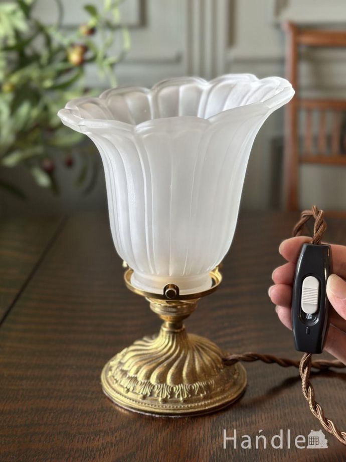 テーブルランプのスイッチ