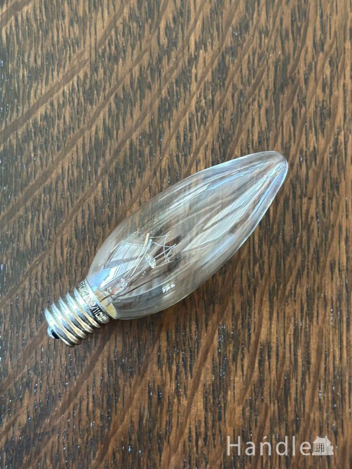 テーブルランプの電球