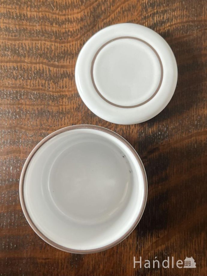 英国アンティークのおしゃれな食器