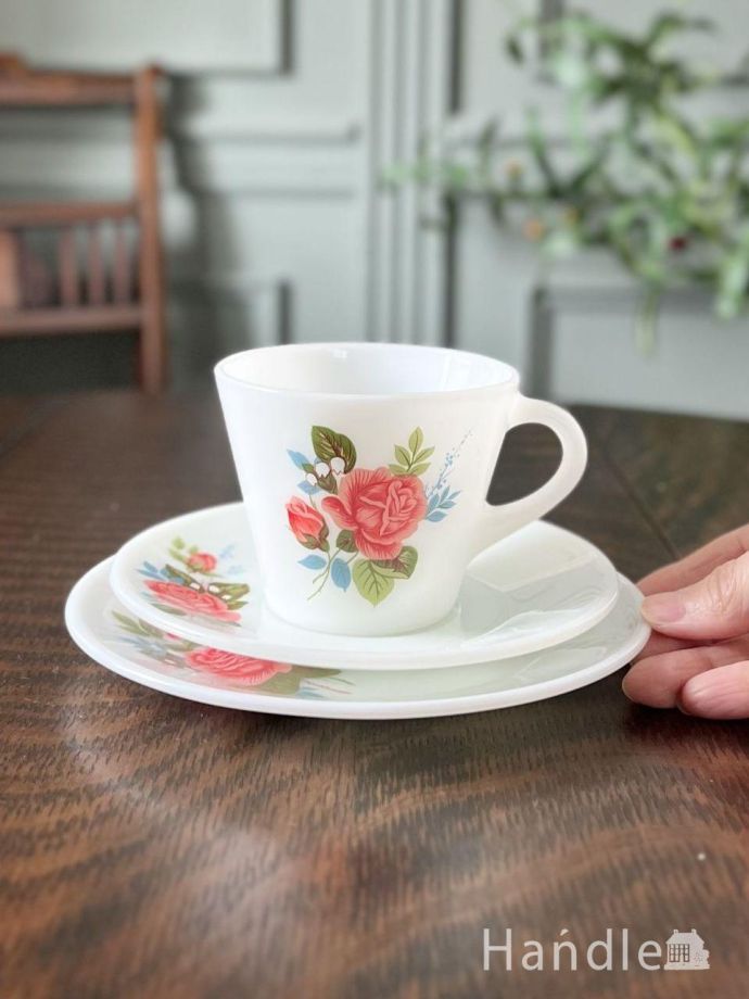おしゃれなカップ＆ソーサー
