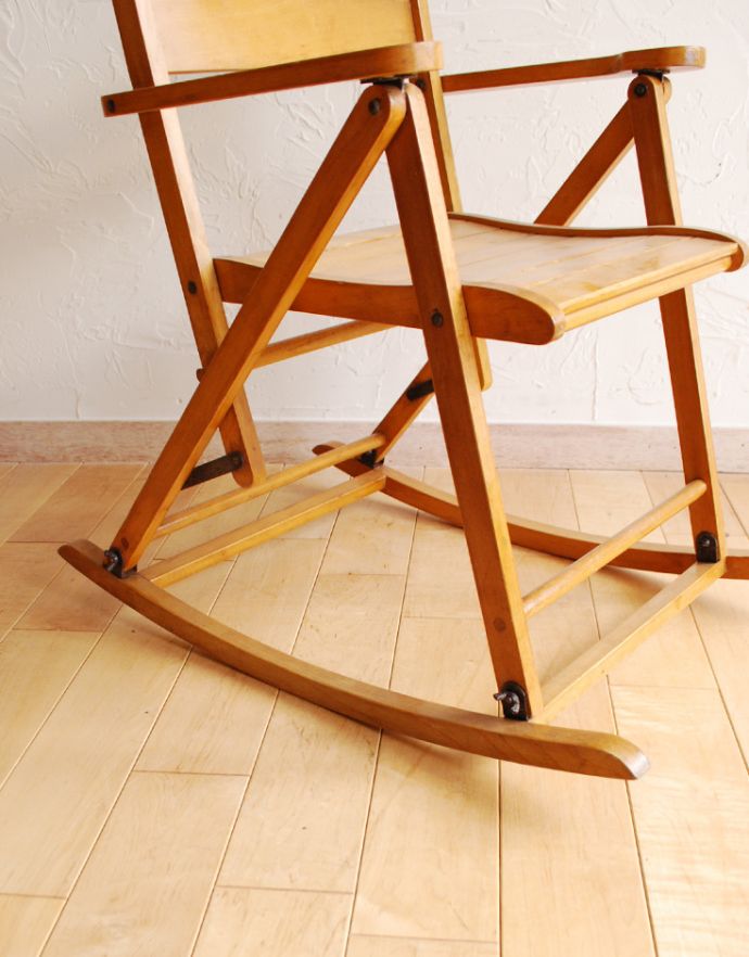 アンティークチェアの脚