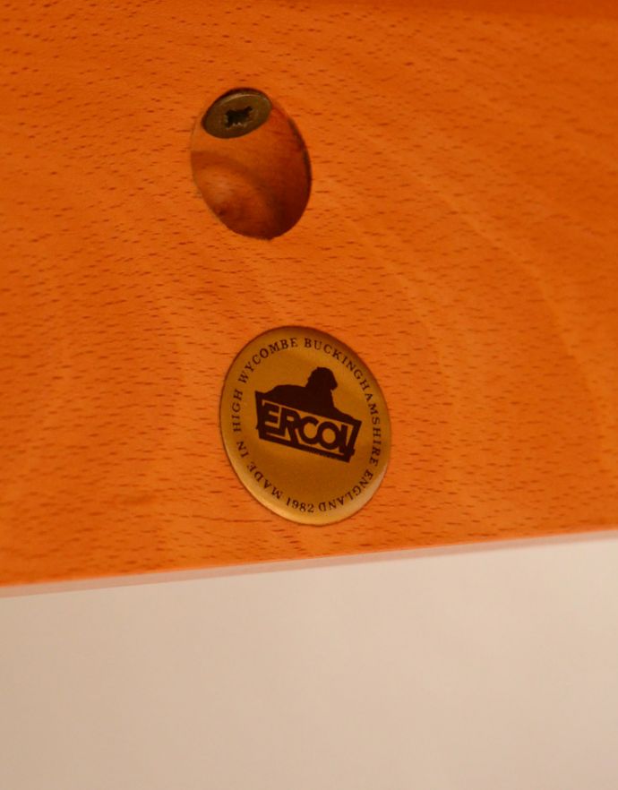 アーコールの家具　アンティーク家具　アーコール社のアンティーク家具、伸張式のコーヒーテーブル。アーコールのタグが残っていました。(k-910-f-1)