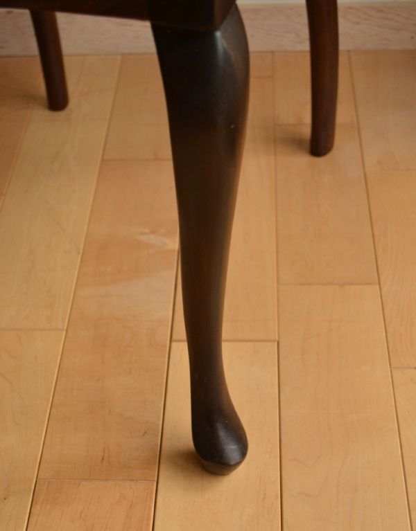 サロンチェア アンティーク チェア マホガニー材のアンティークチェア、美しい背もたれのサイドチェア。脚もこだわり抜かれたデザイン。(k-926-c)