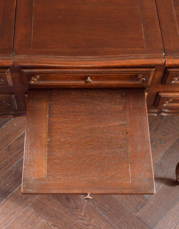 アンティーク家具 南フランスのアンティーク家具、おしゃれなドレッシングチェスト。中央に隠れているのは、トレーです。(k-991-f)