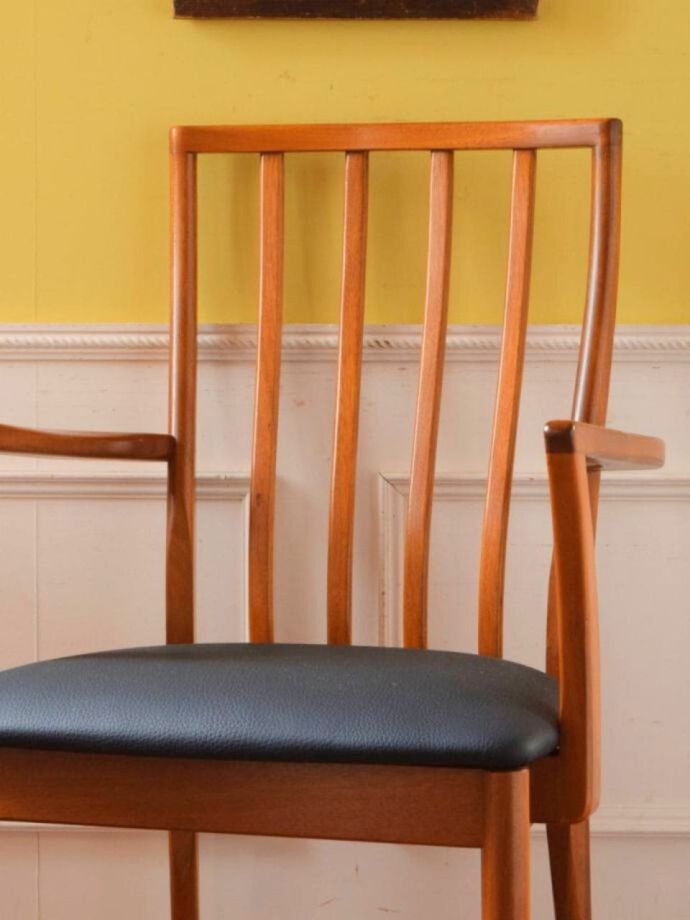 ビンテージの椅子