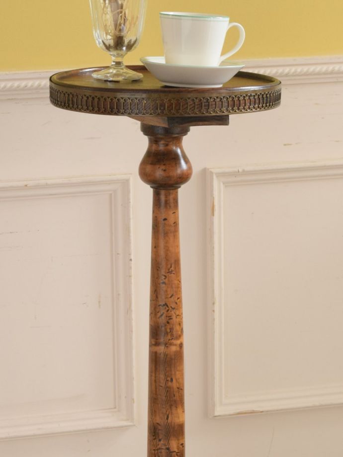 おしゃれなサイドテーブル