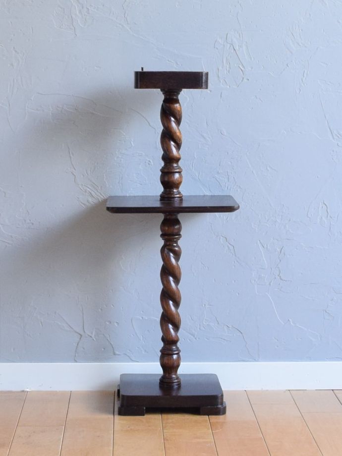 プランツスタンドの側面