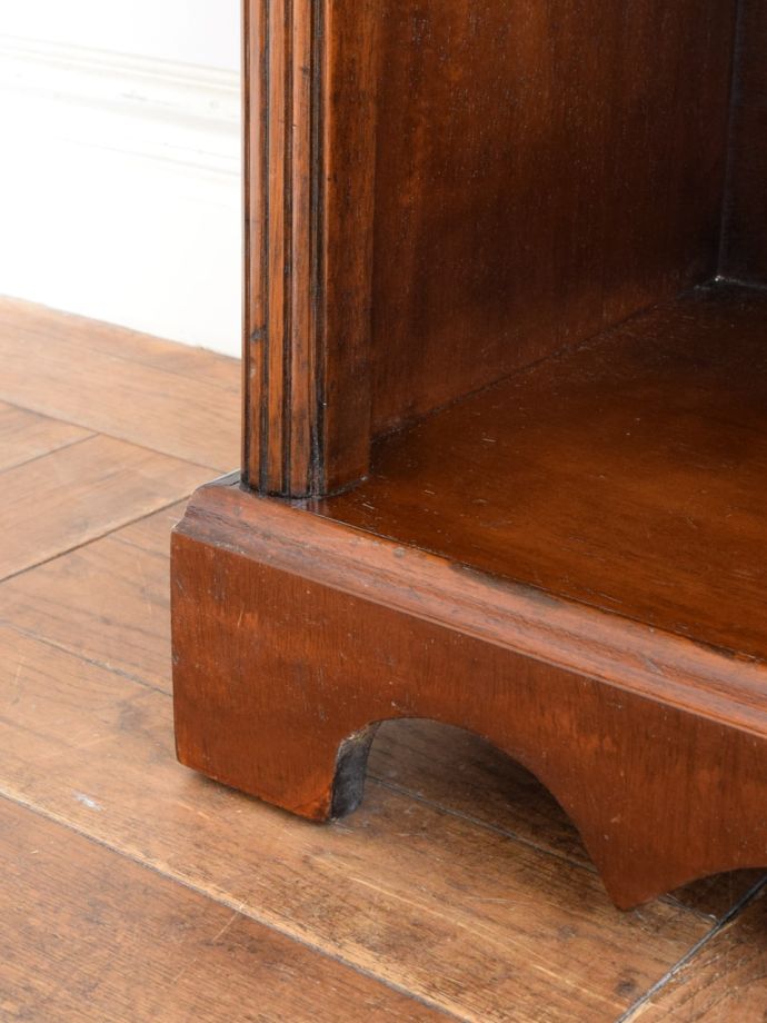 アンティーク家具の脚