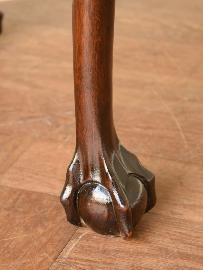 アンティーク家具の脚