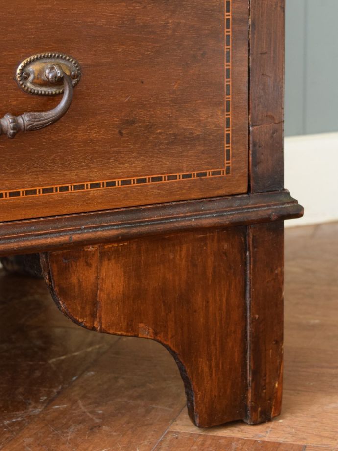 アンティーク家具の脚