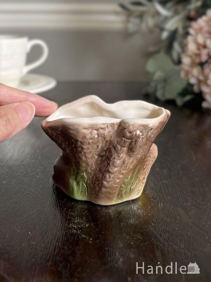 陶磁器のフラワーベース