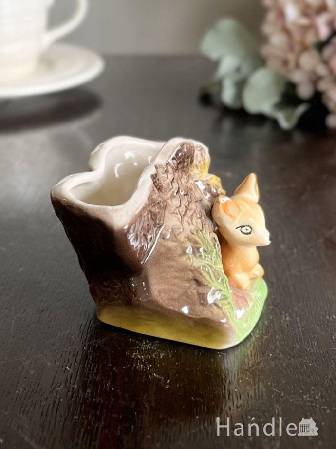 横から見ると