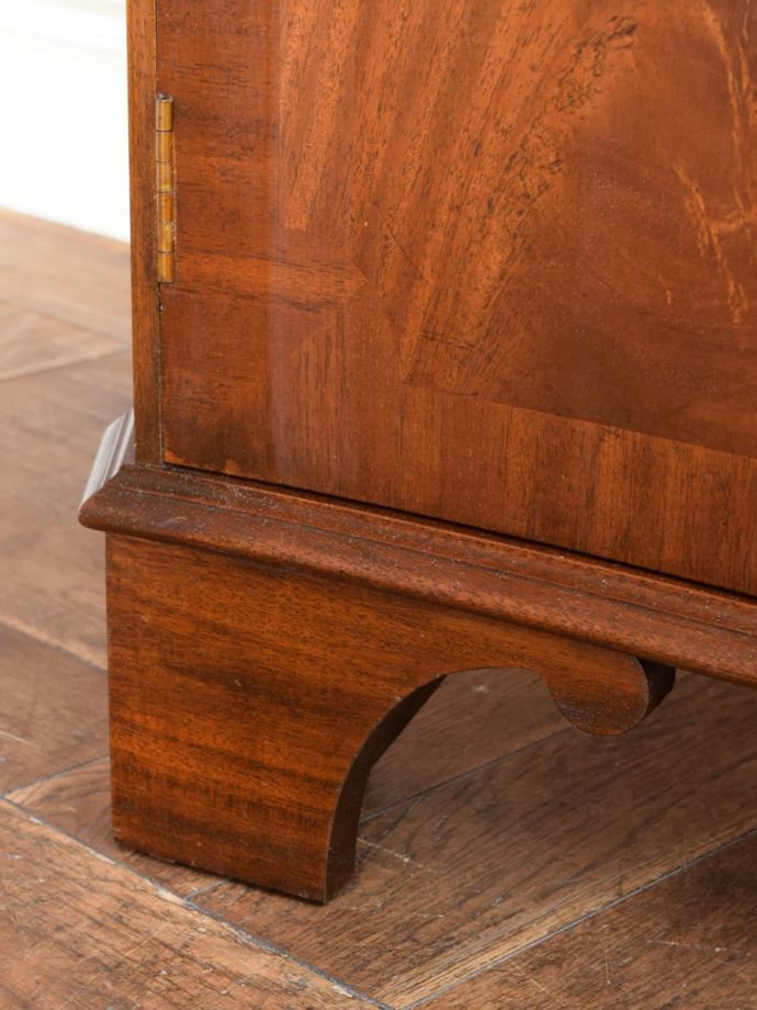 アンティーク家具の脚