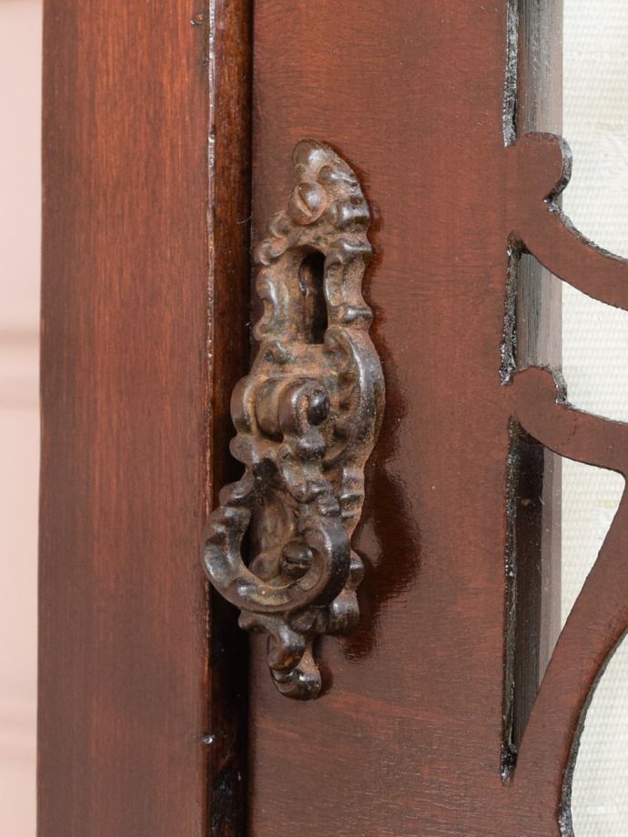 アンティーク家具の取っ手