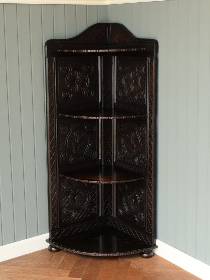 オープンシェルフの棚