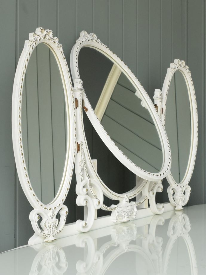 アンティークの鏡