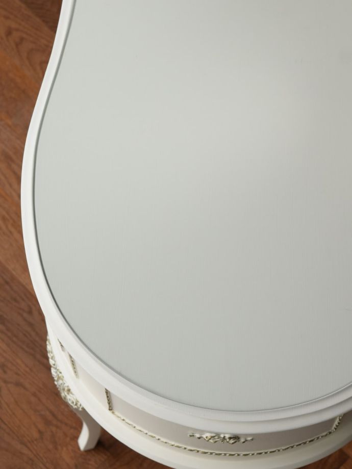 ドレッサーの天板