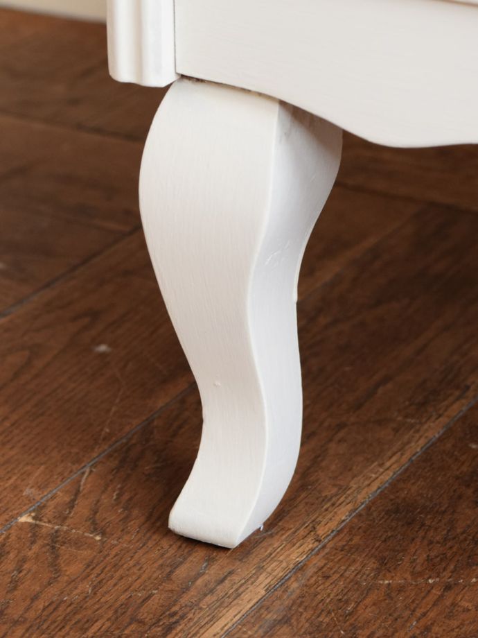 アンティーク家具の脚