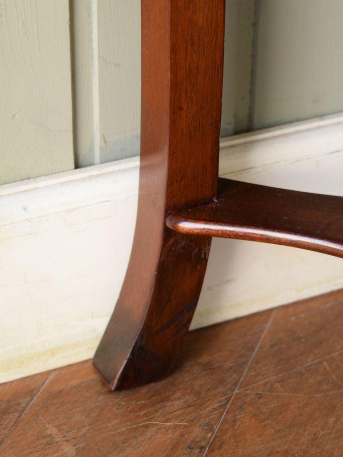 アンティーク家具の脚